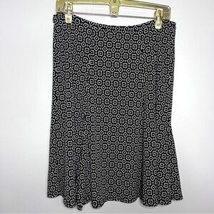 George Circle Skirt Size 8/10 Black & White Geometric Pattern EUC